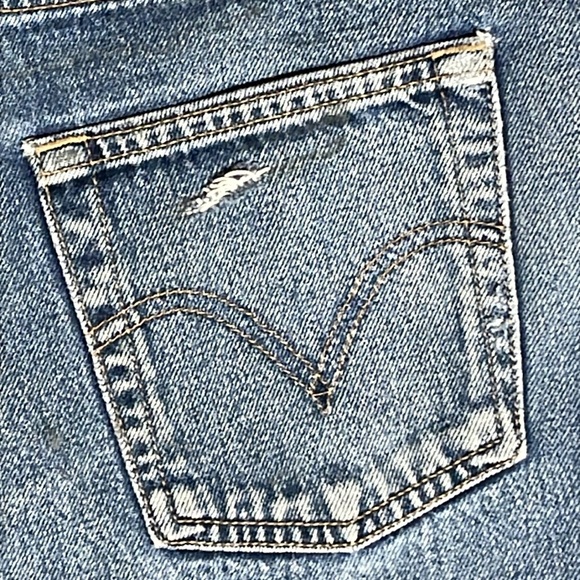 Men’s 561 vintage 90’s  patch work denim Levi’s Size 32x32 - Picture 5 of 17